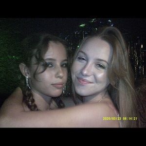 Meet your Posher, Ange